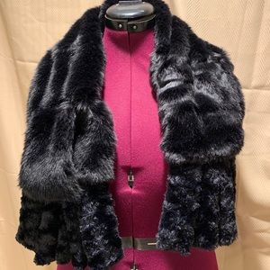 Lady’s Faux Fur